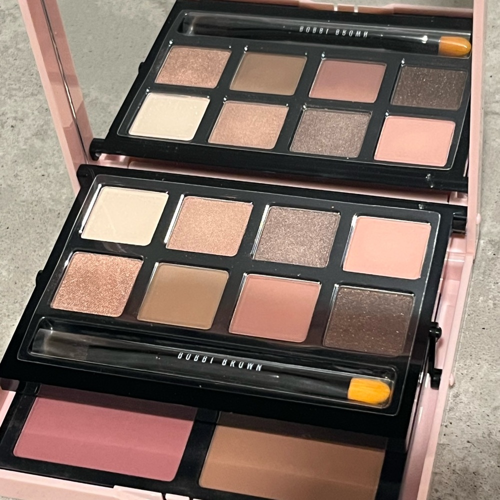 Bobbi Brown Eye and Cheek Palette (Brand New)